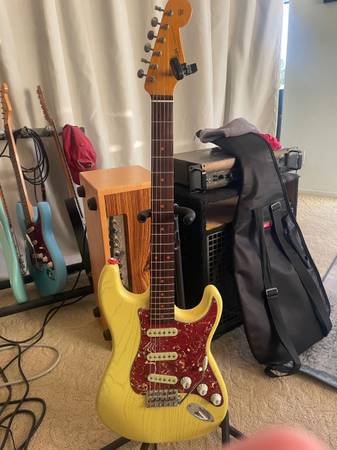 Fender stratocaster customAmerican vintage II neck 1