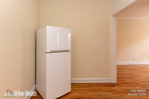 $1,350 / 400ft2 - $300 OFF FIRST MONTH'S RENT! Phenomenal Studio, 1 Bath in Lakeview (Lakeview)63918294696579124