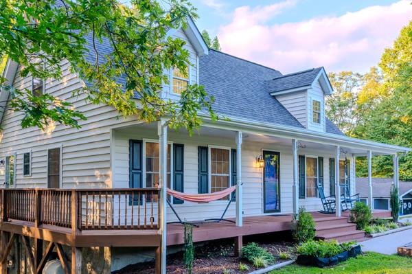 $2,200 / 3br - 1873ft2 - Spruce Pine: Adorable clean and spacious hilltop house for rent64029205273345121