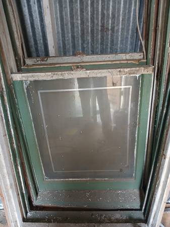 Vintage windows antique touge and grove 1