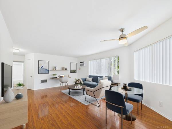$2,750 / 1br - 650ft2 - 1 Bed 1 Bath in Westwood + Vinyl Plank Floors + Laundry On-Site (Westwood)63953079864067124