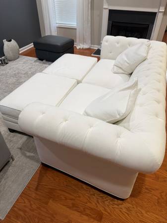 White luxurious sofa with ottomans 1