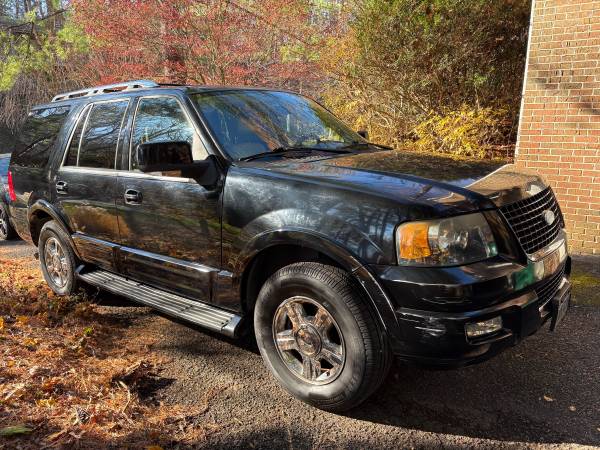 2005 2WD Ford Expedition Limited in good condition 1