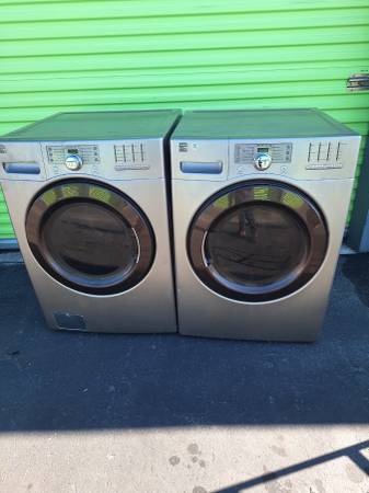 Washer and  dryer set kenmore elite perfect working condition 1