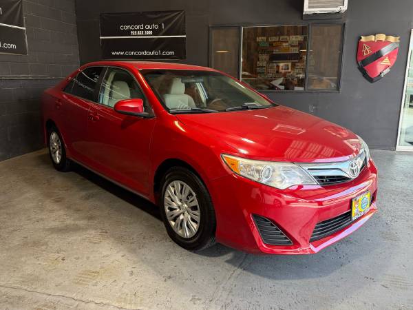 2012 TOYOTA CAMRY LE*TÍTULO LIMPIO/CARFAX*BUEN ESTADO*FINANCIAMOS* - $12,885 (CONCORD / PLEASANT HILL / MARTINEZ)63654702508033122