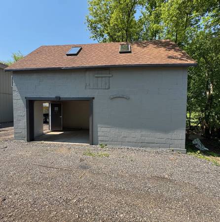 $245 / 375ft2 - Barn Storage in Vernon Available Now! (Vernon)64151640012033121
