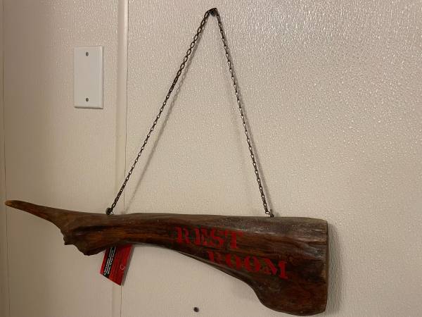Wood rest room decor sign rustic suitable for restaurant or store 1