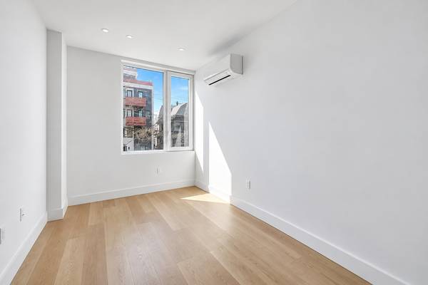 🔥🔑Stylish 2BR with Modern Finishes & Stainless Steel Kitchen🔥🔑 1