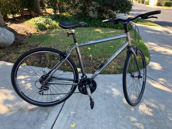 Trek 7.1 Hybrid Bike 1