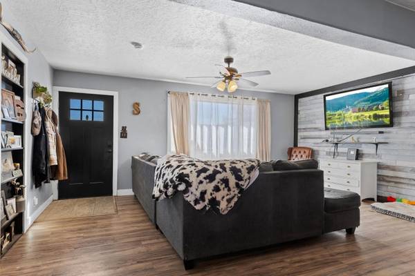 $369,900 / 4br - 1629ft2 - 246 S 475 E - 4 beds/2.5 bath **Price reduced** (Enterprise)63932586264835122