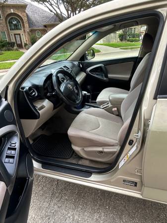 1-Propietario 2007 Toyota RAV4 Título Limpio y Carfax Excelente Manejo Aire Acondicionado Frío - $4,30063617101358593124