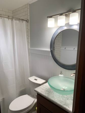 $1,800 / 2br - 950ft2 - Bike to KEESLER, casinos and beach! (downtown Biloxi)63762077276547124