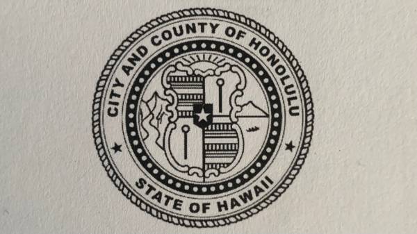 SECTION 8 tenant looking for a place in Waikiki up to $2200 1