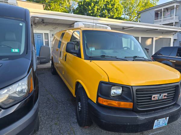 2010 GMC Savana & 2013 Ford Econoline E350 Refrigerated Vans - $6,800 (Central Falls RI)63615473414531121
