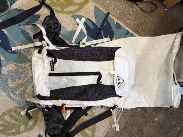 Headwall 55 Hyperlite backpack 1