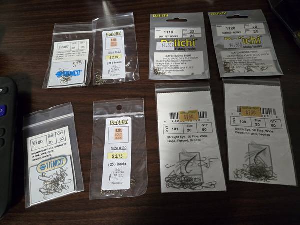 Fly Tying hooks size 20 and 22 1