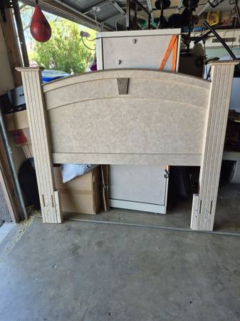 Headboard Ashley 1