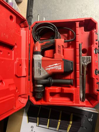 Milwaukee 5517-21 (Kit with case) / 5517-20 1