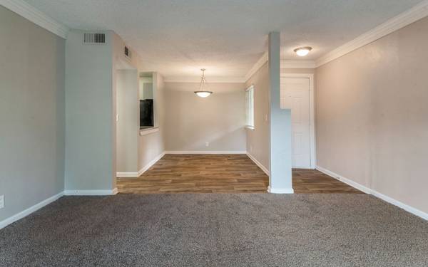 $1,475 / 2br - 1185ft2 - X marks the spot! You've just found a gorgeous 2 bed / 1.5 bath! (Hendersonville)63680281713027122