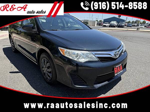 1 2012 Toyota Camry LE 4dr Sedan 1