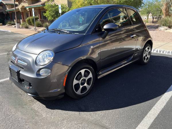 2016 All Electric Fiat 500e 1
