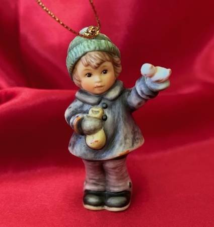 ** Figuras y adornos navideños de Berta Hummel Goebel ** - $12 (Mequon)63471407182081122