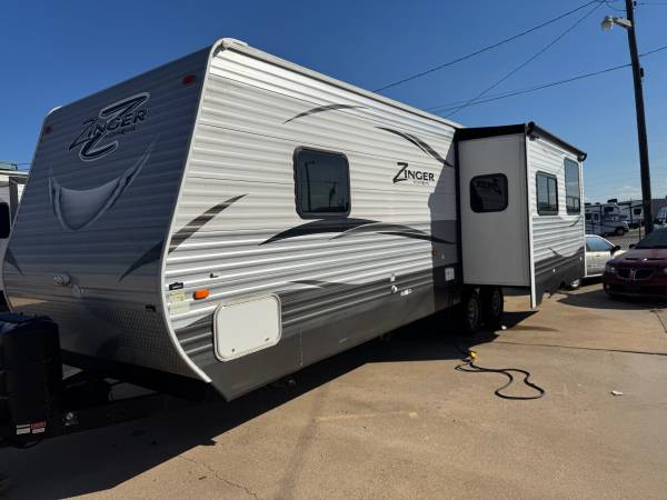 2016 zinger 34 foot  bumper pull travel trailer one super slide out  p 1