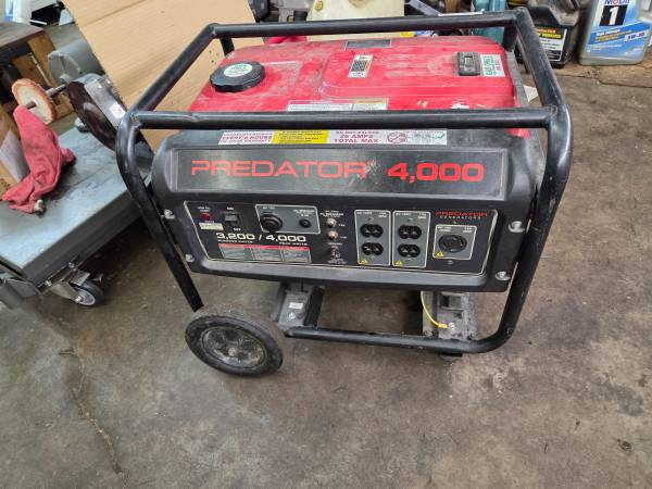 Predator 3200/4000 portable generator 1