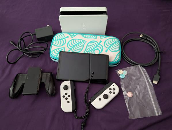 Nintendo Switch OLED 1