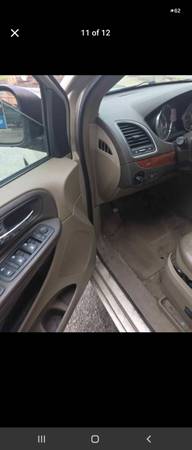 2013 Chrysler town county touring 3.6l 1