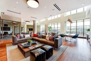 $1,795 / 1br - 528ft2 - Modern 1-Bedroom with Style, Comfort & Convenience! (Washington)64039861413505124