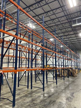Used warehouse pallet racking 1