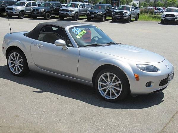 2006 Mazda MX-5 Miata Sport 2dr Convertible - $10995.0063623667265283123