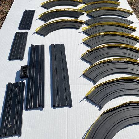 【当時物classical】90s vintage カルロス・ソレール・バラガン Vintage Aurora AFX Slot Car Track Lot 17 Pcs Power Terminal Lap