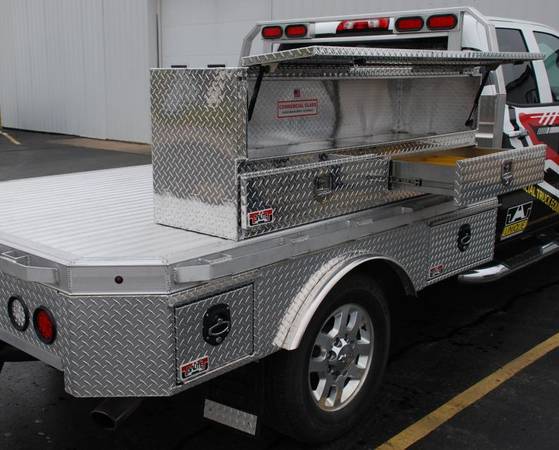 72” Truck Toolbox Topsider Stake/Flat Bed Aluminum Brute TB40072BD 1