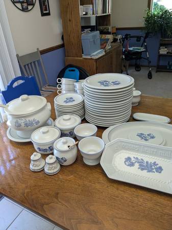 Pfaltzgraff dishes 1