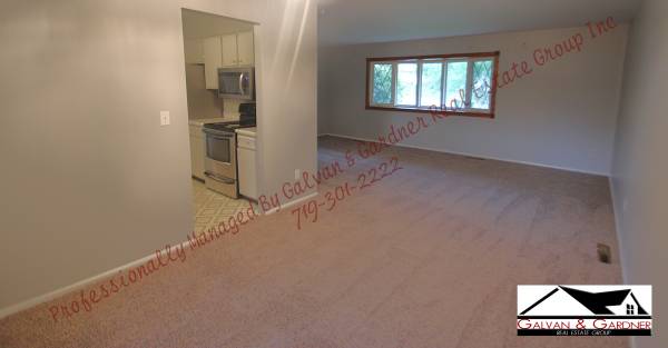 $2,000 / 4br - 2343ft2 - Lovely Tri-Level Home in Austin Estates63686763489921123