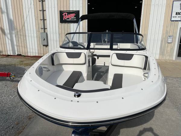 2020 Bayliner VR4 O/B 1