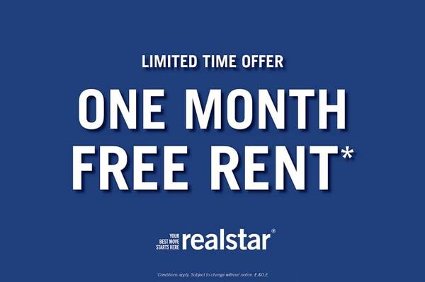 1B 1Ba/Shaker cabinets/In Port Moody/Open Floor Plan/W/D In Suite! 1