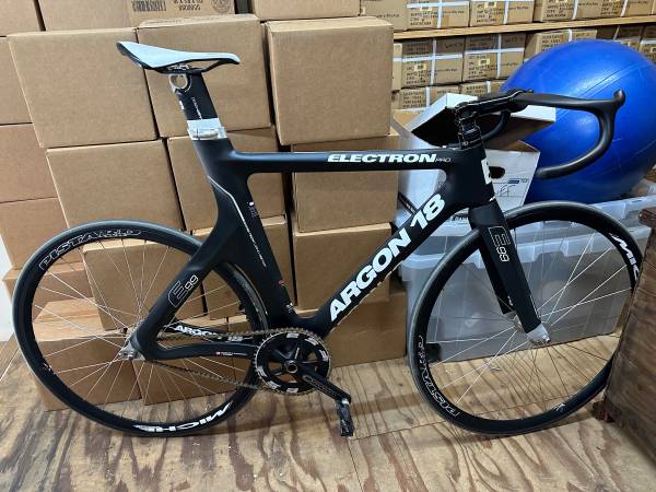 Argon 18 Track bike 1