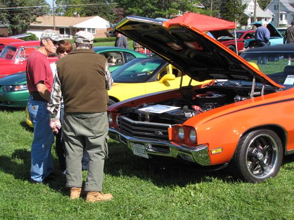 Annual Autumn Harvest Collector Car Show 1