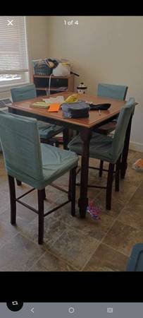 Kitchen table 1