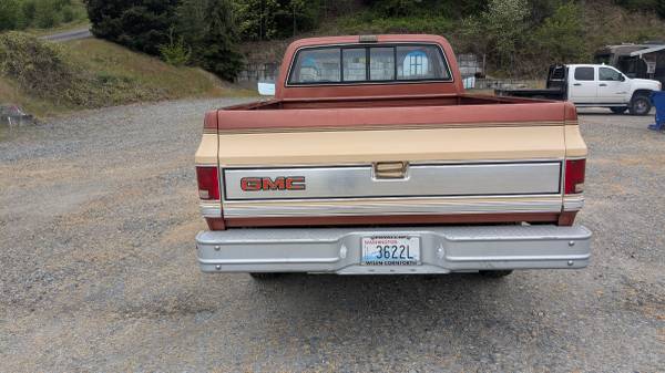 Square Body GMC C2500 Sierra Classic-1986-25000 Miles *Price Reduced!* - $19,900 (Puyallup)63469747574273123