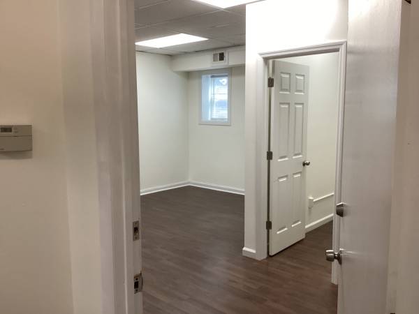$1,000 Private commercial office suite (Belmar)63612016806657121