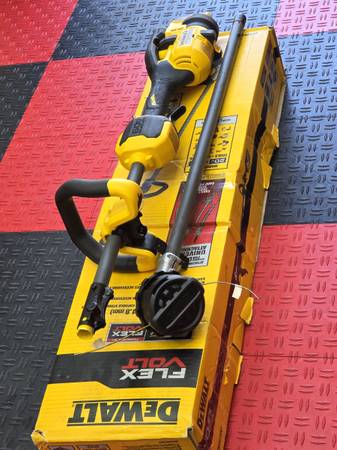New DEWALT FLEXVOLT 60V MAX 17 in. Cordless Battery Powered Attachment Capable T 1