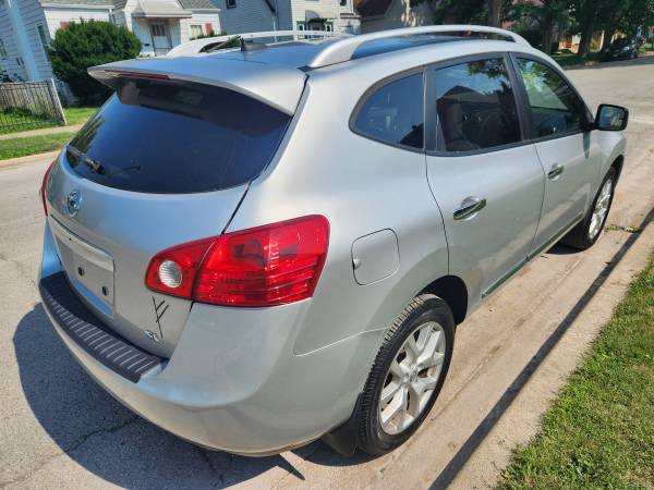 2013 NISSAN ROGUE AWD.. ICE COLD AC.. SUNROOF - $4,900 (Evergreen park)63618850742915122