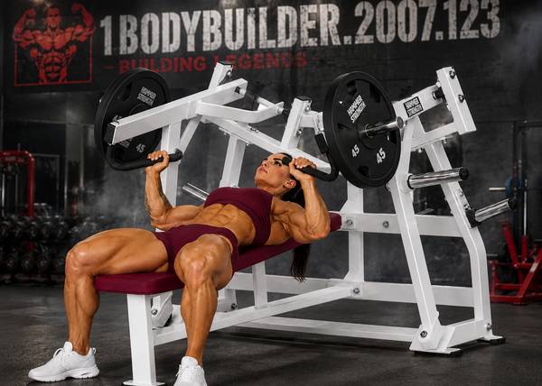 Hammer Strength Isolateral Flat Weight Bench 1