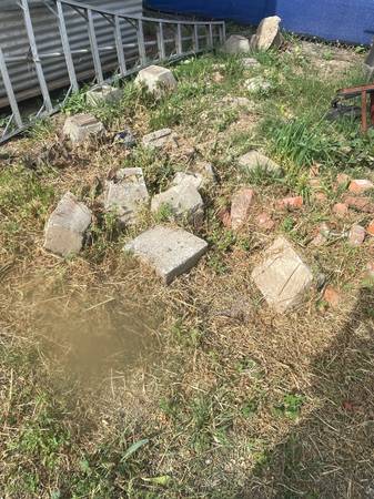 Concrete pier blocks 1