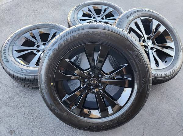 20" Ford Explorer New Gloss Black OEM Wheels and Tires 1