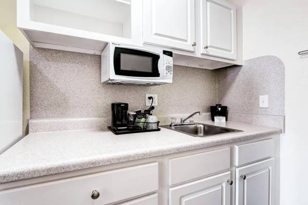 $1,499 / 1br - Your New Apartment Alternative Awaits - 1st Month Manager's Special! (12095 N Mariposa St, Westminster, CO)63849270983299124